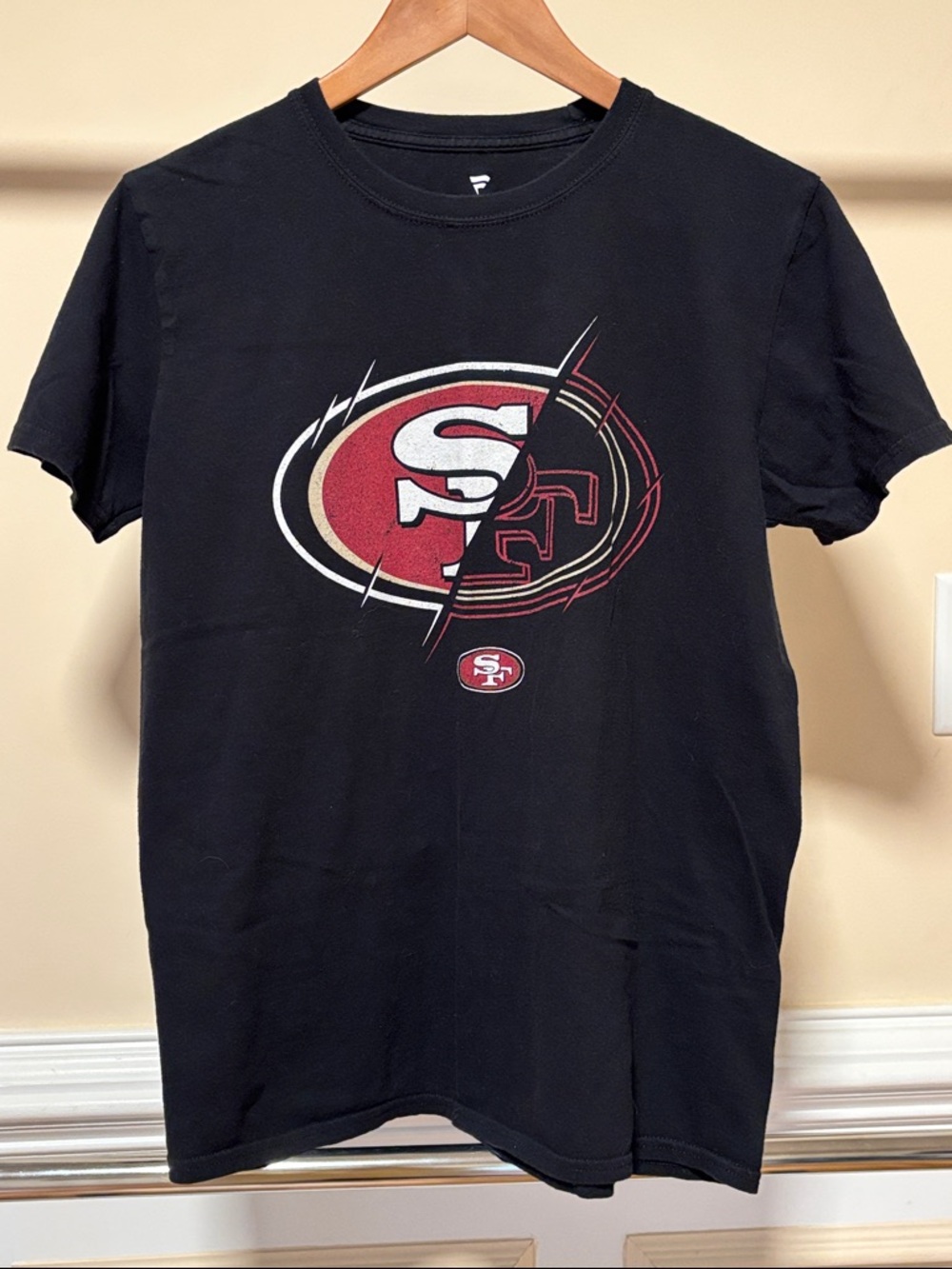 Fanatics Black Tee with Red and White 49ers Split Logo